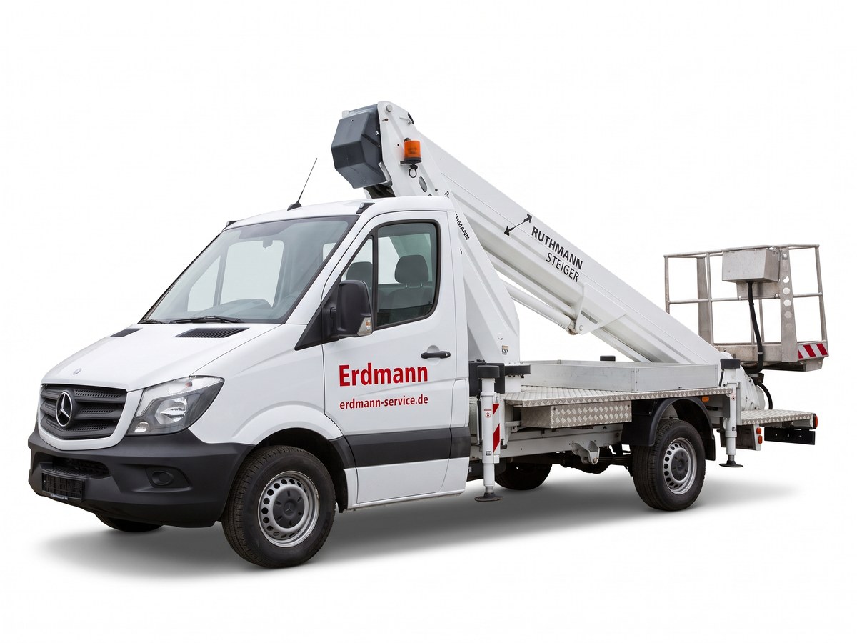 LKW-Arbeitsbühne 22 m (3,5 t) mieten – Erdmann Vermietung, Prignitz