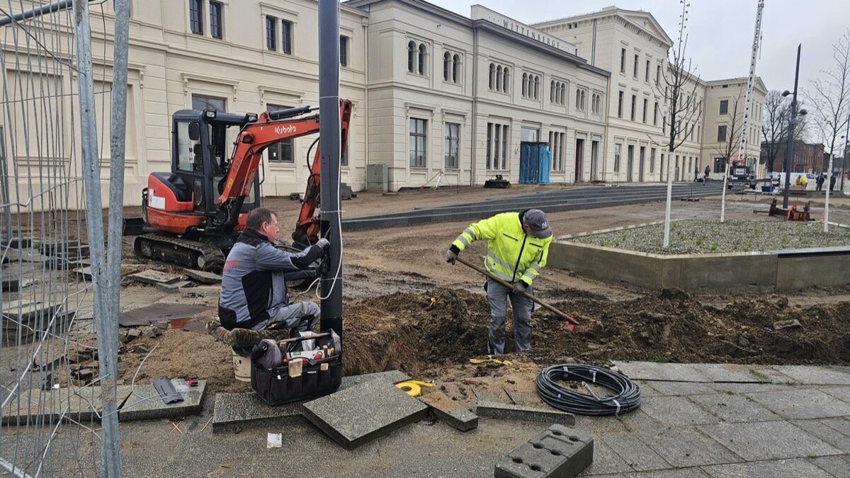 Erdmann GmbH – Team des Meisterbetriebs bei der Arbeit in Wittenberge